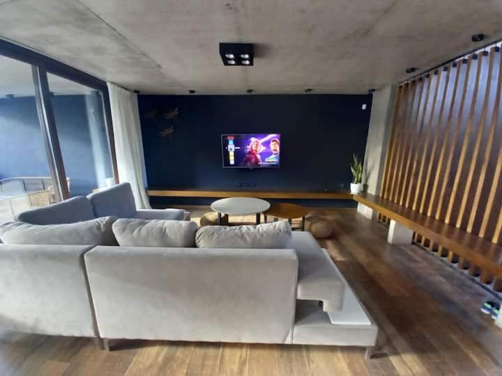 Alojamiento de vacaciones - Three-Bedroom House - 25