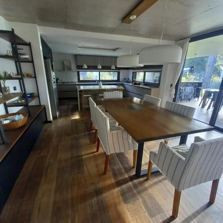 Alojamiento de vacaciones - Three-Bedroom House - 29