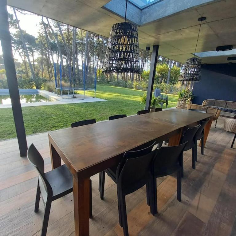 Alojamiento de vacaciones - Three-Bedroom House - 34