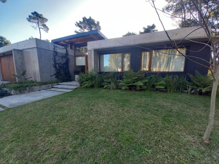 Alojamiento de vacaciones - Three-Bedroom House - 32