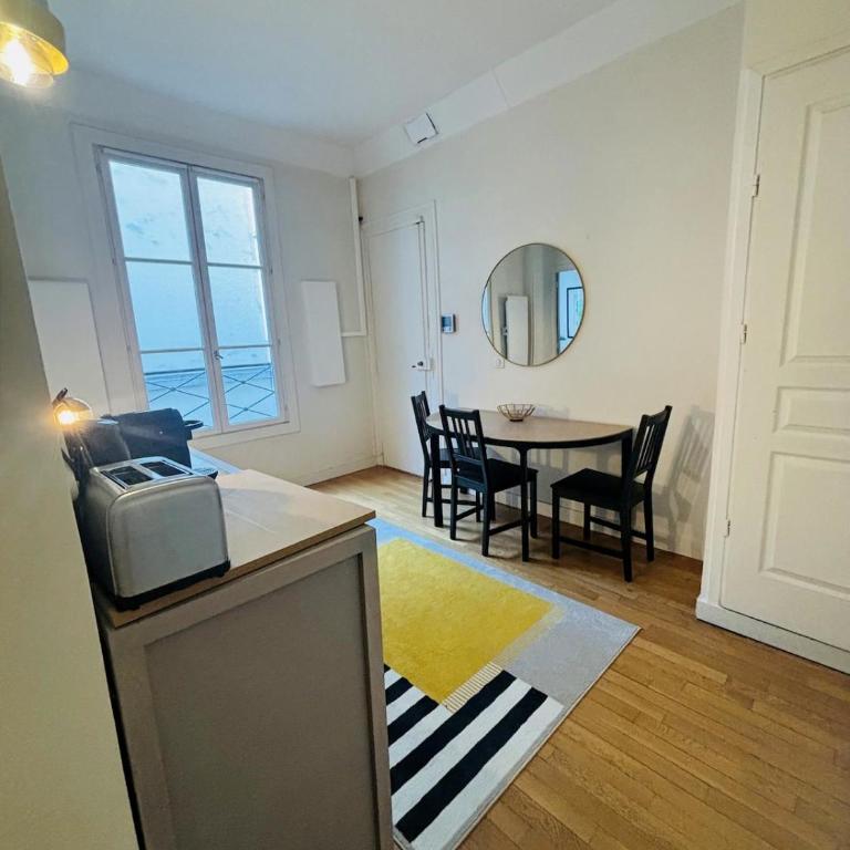 Elegant and cozy apt Place de la Madeleine 8ème - Appartement 1 Chambre - 2