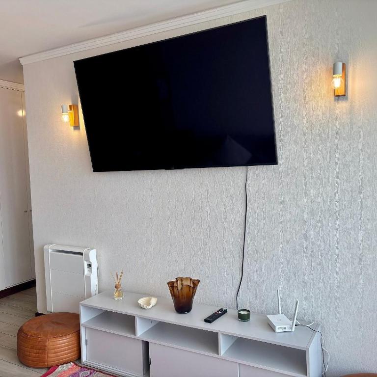 Department in modern building in Edmundo Eluchans - Apartment - 12