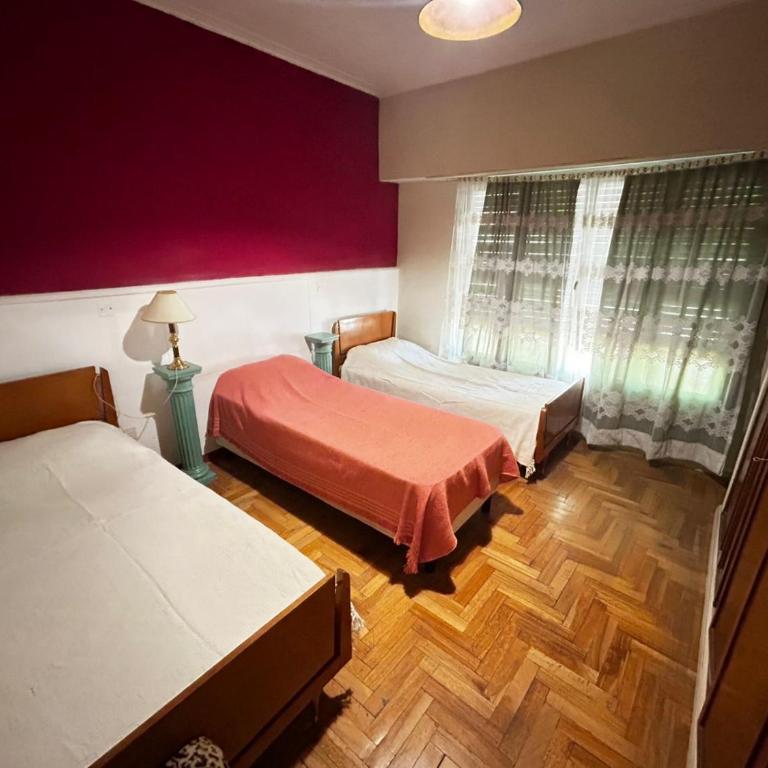 Chacabuco y Pellegrini - Casa con 1 dormitorio - 3