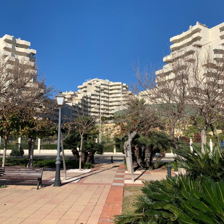 Beachfront Penthouse with Huge Terrace & Panoramic Sea and Mountainviews - Appartamento con 2 Camere da Letto, Terrazza e Vista Mare - 12