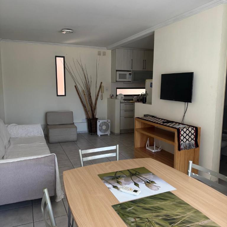 Salguero 10 - One-Bedroom Apartment - 2