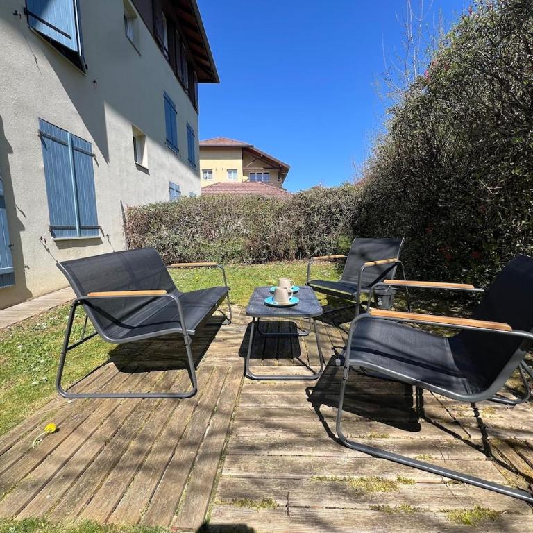 Sunny 2-room apartment, terrace, garden - One-Bedroom Apartment - 8