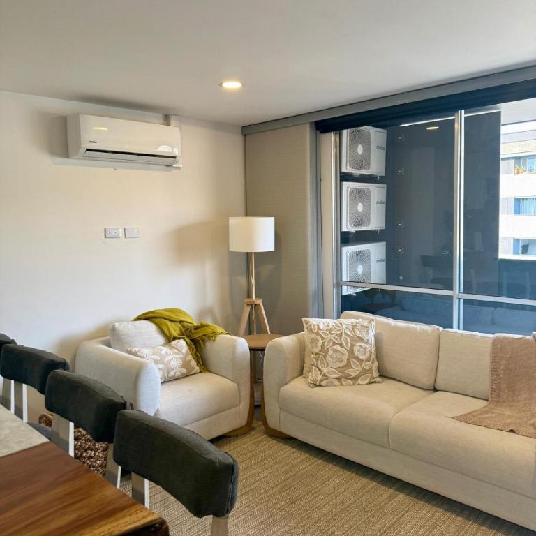 Eternal Springs 8pp, 3br, 2bt, 3acs, Pool, Jacuzzi - Three-Bedroom Apartment - High Floor - 5