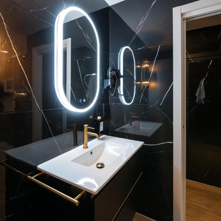 SB20 Boutique Studios - by MONARO - One-Bedroom Apartment - 5