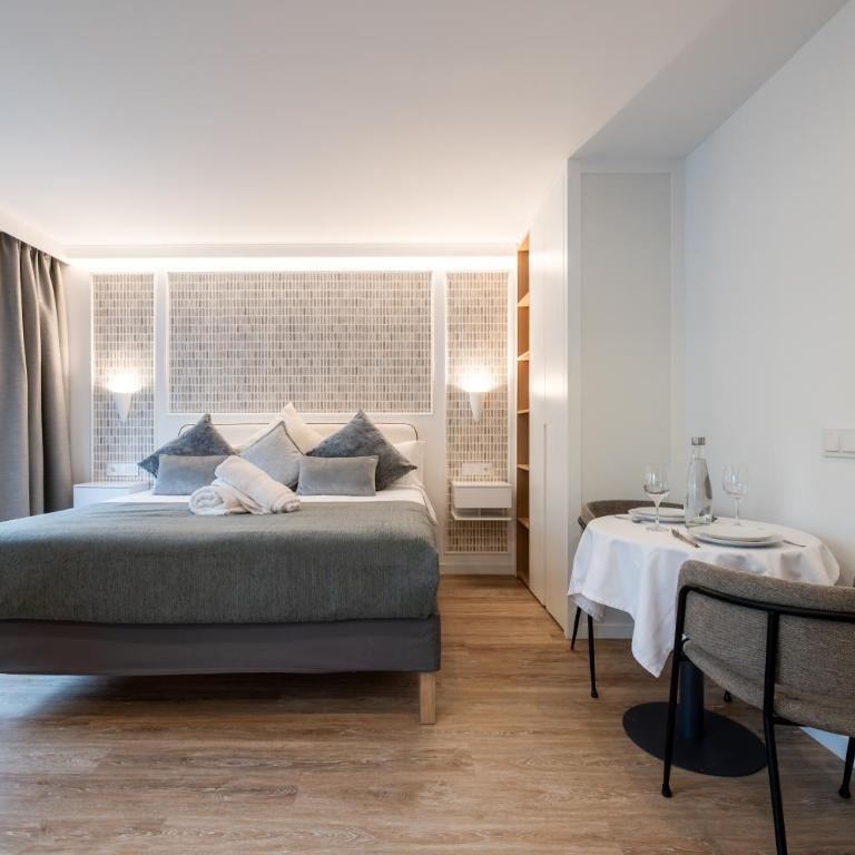 SB20 Boutique Studios - by MONARO - One-Bedroom Apartment - 9
