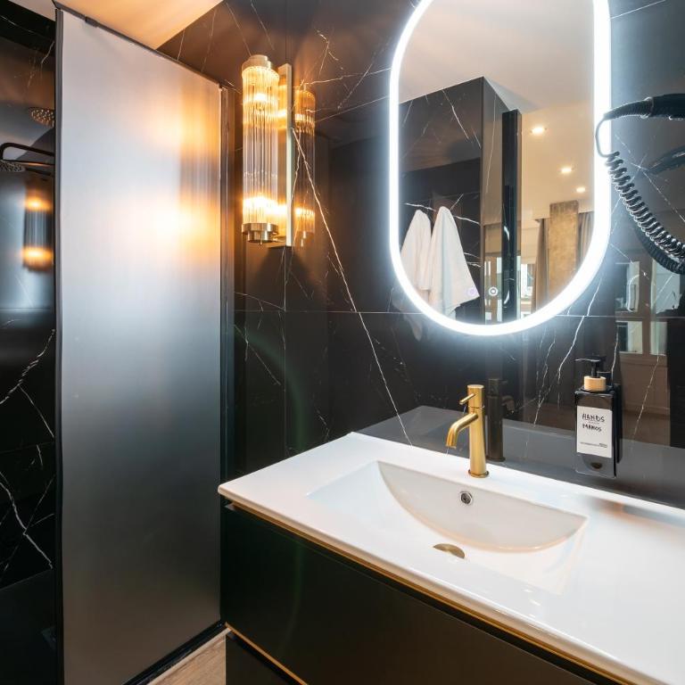 SB20 Boutique Studios - by MONARO - One-Bedroom Apartment - 10