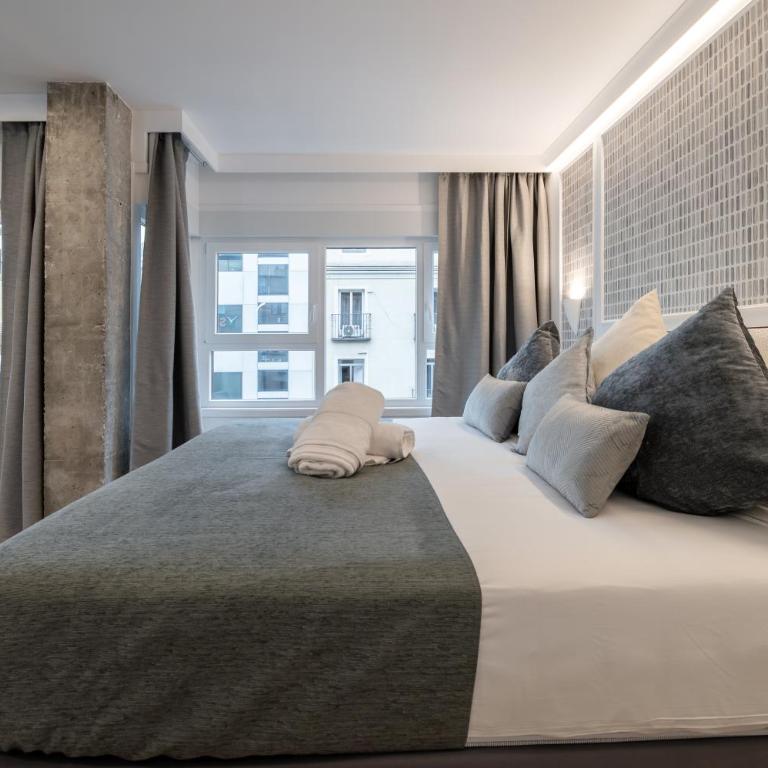 SB20 Boutique Studios - by MONARO - One-Bedroom Apartment - 12
