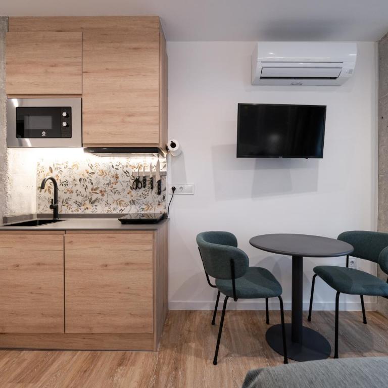 SB20 Boutique Studios - by MONARO - One-Bedroom Apartment - 9