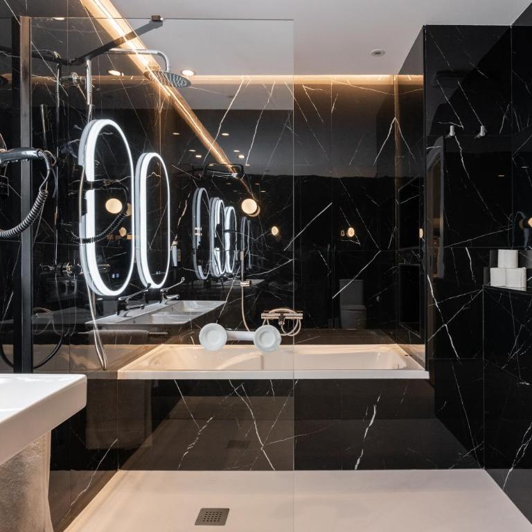 SB20 Boutique Studios - by MONARO - One-Bedroom Apartment - 1