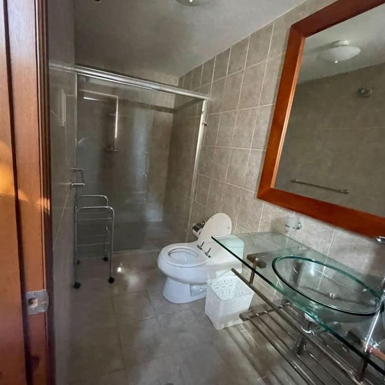 BUHO Luxury Guayllabamba Home BBQ Jacuzzi Pool - Casa de 6 dormitorios - 43