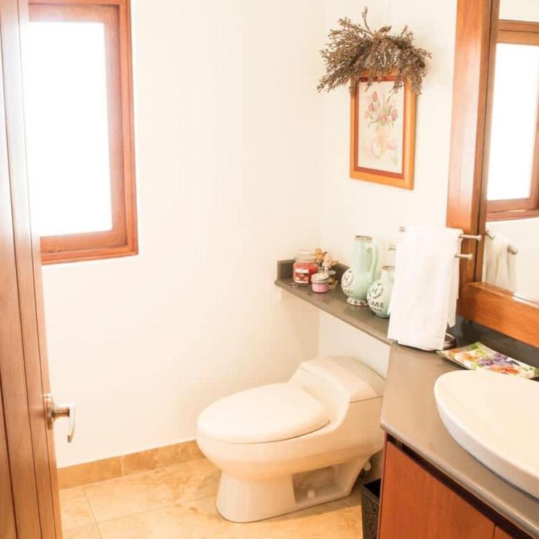 BUHO Luxury Guayllabamba Home BBQ Jacuzzi Pool - Casa de 6 dormitorios - 53