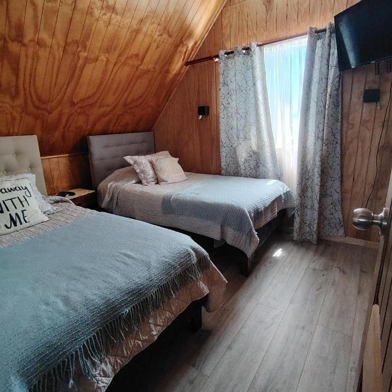 Descanso Sureño Hospedaje - Habitación Estándar con baño compartido - 2 camas - 4