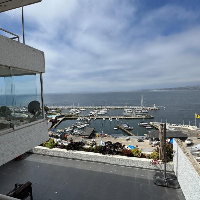 Oceanfront Concon Yacht Club Apt - Two-Bedroom Apartment - 10