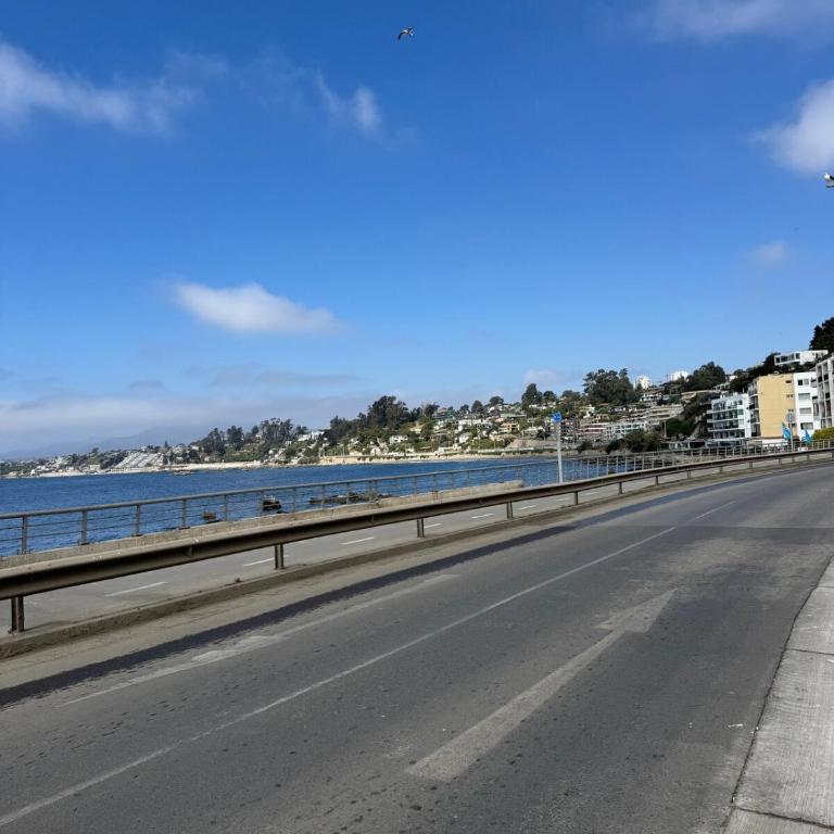 Oceanfront Concon Yacht Club Apt - Two-Bedroom Apartment - 30