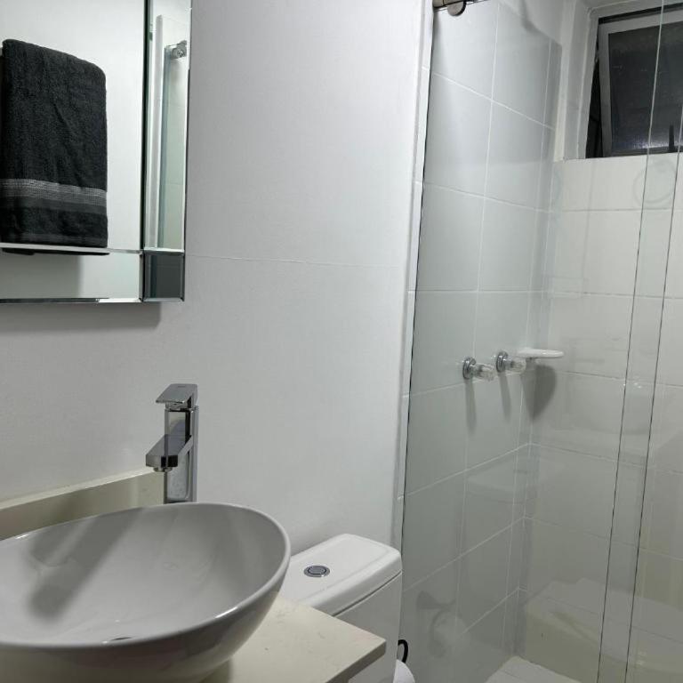 Luxurious Apartment South Cali 5Min Jardin Plaza Clinica valle de lili -S207 - Two-Bedroom Apartment - 5