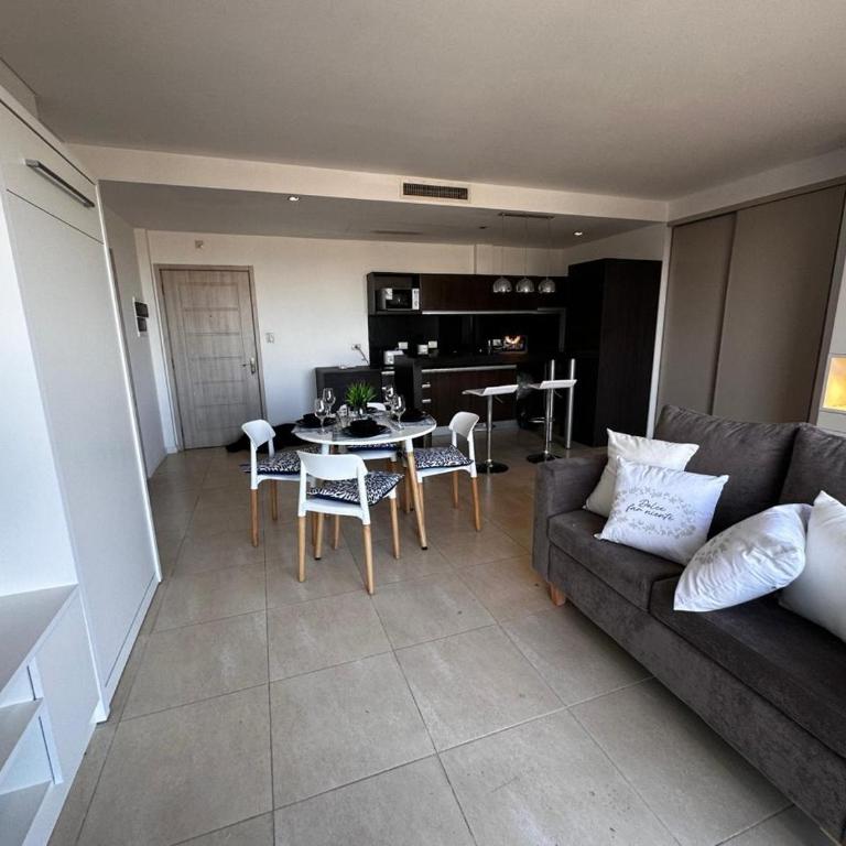 LOFT DE LA BAHIA GRANDE NORDELTA - Monoambiente 40 M2 con cochera cubierta- TIGRE - Apartamento de 1 dormitorio - 26