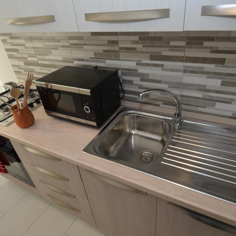 Apt Is Fradis - Appartamento con 1 Camera da Letto e Terrazza - 9