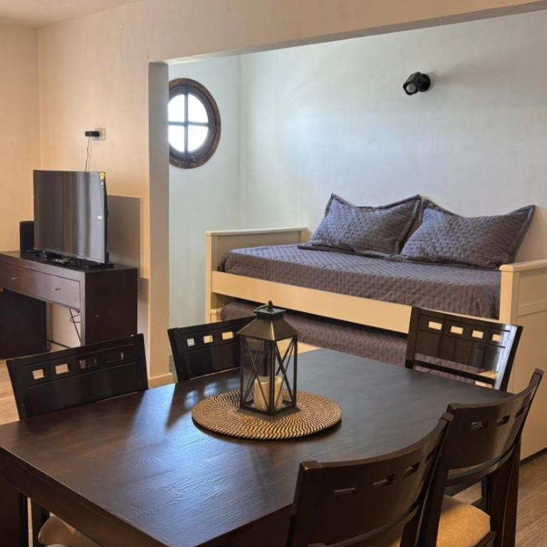 Departamento frente al mar, remodelado y equipado - Two-Bedroom Apartment - 14
