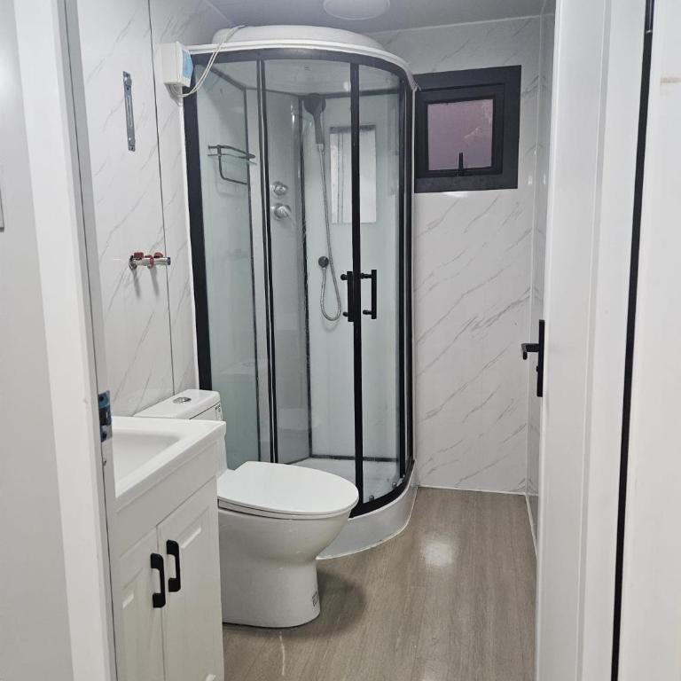 Mainumbi 1 - Two-Bedroom House - 13