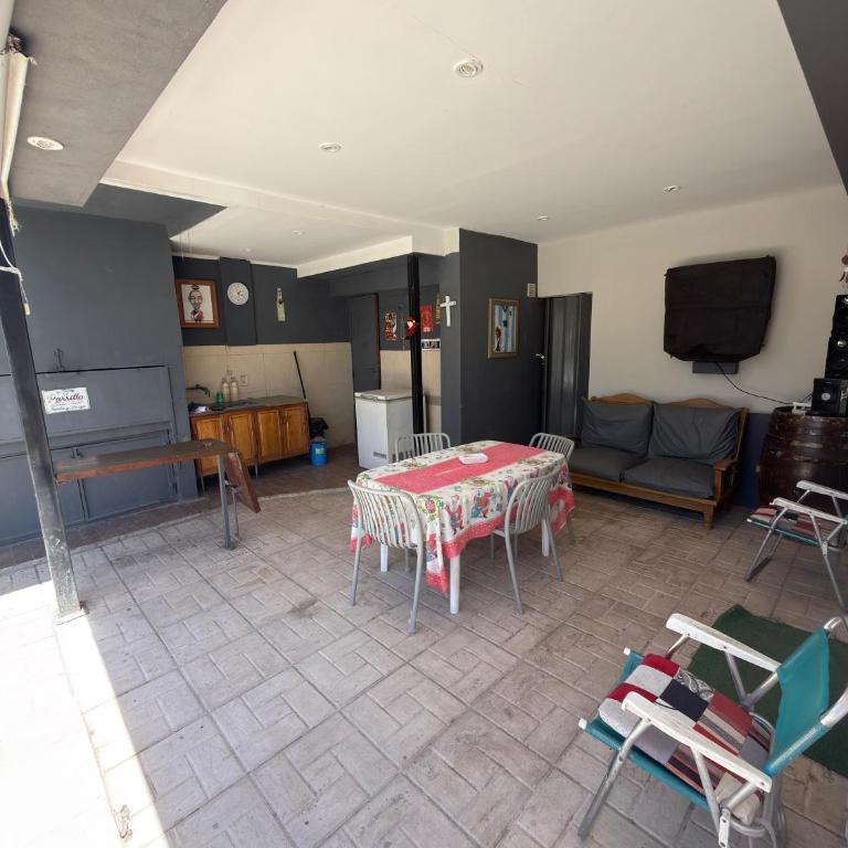 Departamento b privado cerca arena Maipú p4 personas cochera - Casa con 1 dormitorio - 12