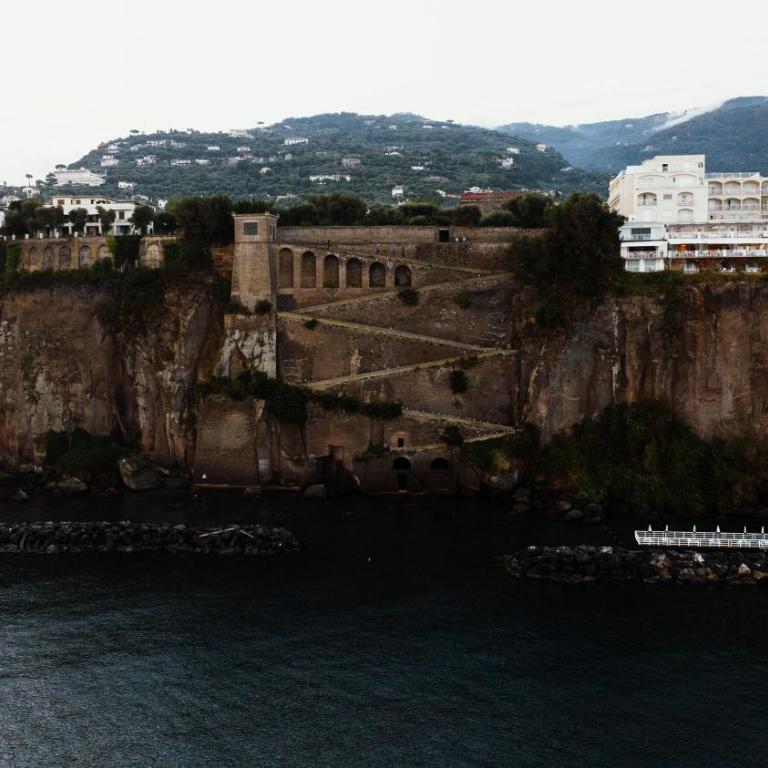 Villa Lalen Sorrento Private Luxury Residence with Garden, Terrace & Jacuzzi - Two-Bedroom Townhouse - 23