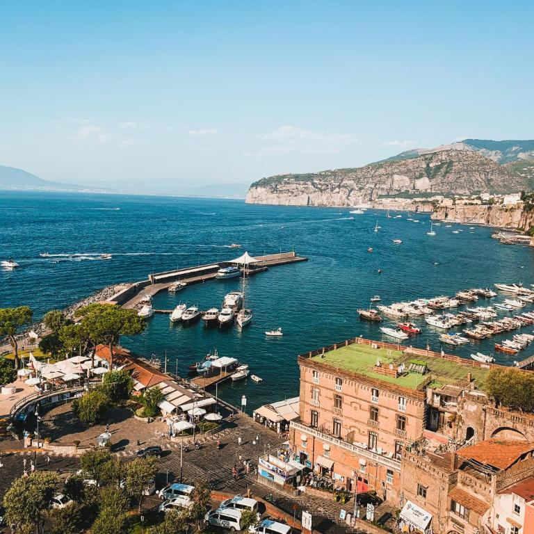 Villa Lalen Sorrento Private Luxury Residence with Garden, Terrace & Jacuzzi - Two-Bedroom Townhouse - 39