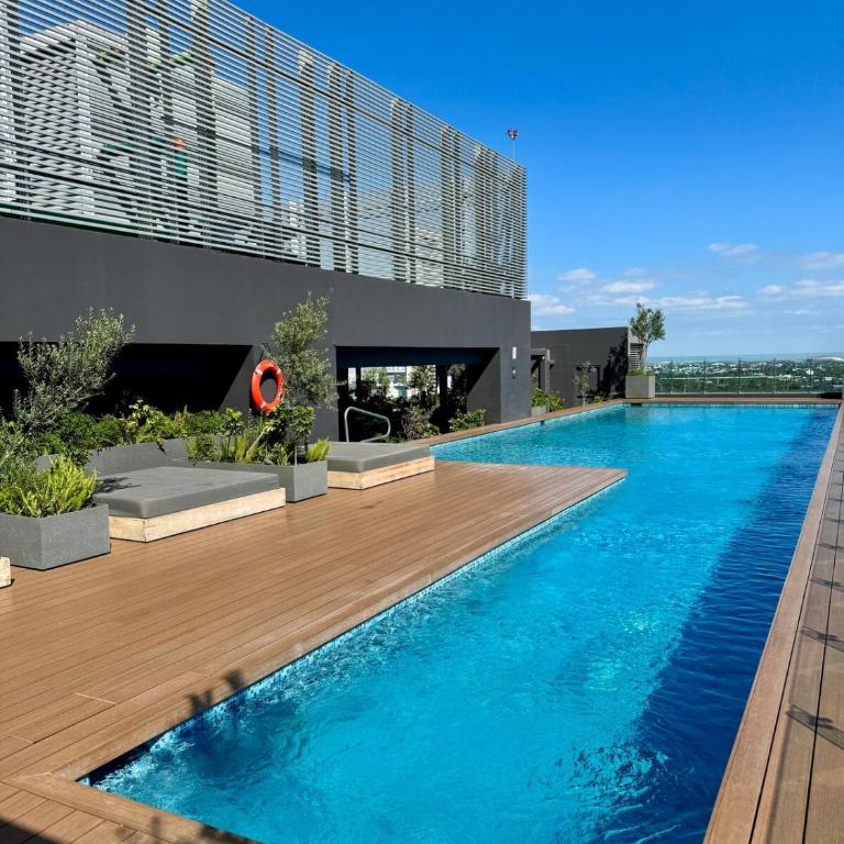 Modern Apartment Pool & Gym by Paseo Santa Lucía - Two-Bedroom Apartment - 2