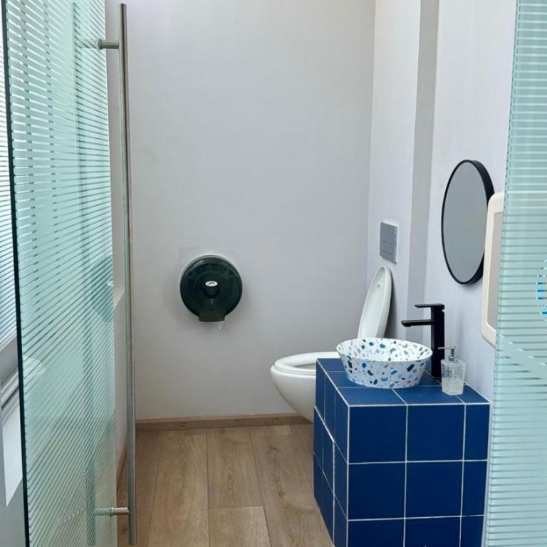 Modern Apartment Pool & Gym by Paseo Santa Lucía - Two-Bedroom Apartment - 24