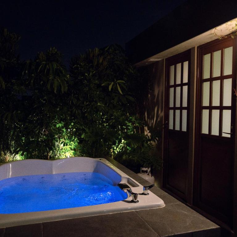 LUXURY PARKSIDE PENTHOUSE IN CONDESA, Private Terrace & Jacuzzi - Apartamento de 2 dormitorios - 37