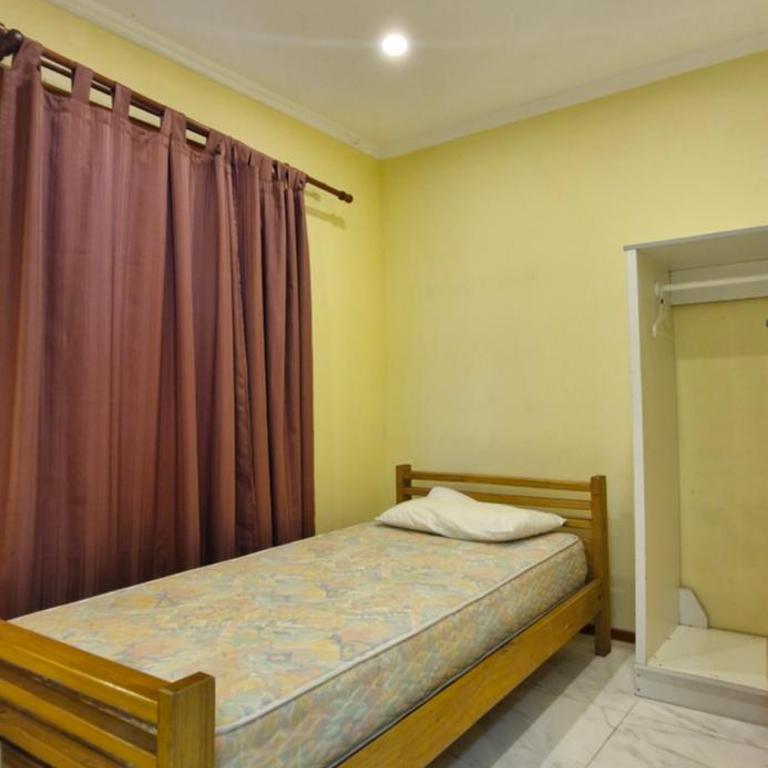 Casa para 10 a 12 personas - Four-Bedroom House - 11