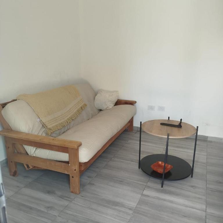 Mountain View & Comfort - Two-Bedroom House - 11