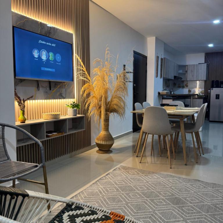 Hermoso Apartamento en la mejor zona de Montería - Apartamento Estándar de 4 dormitorios - 4