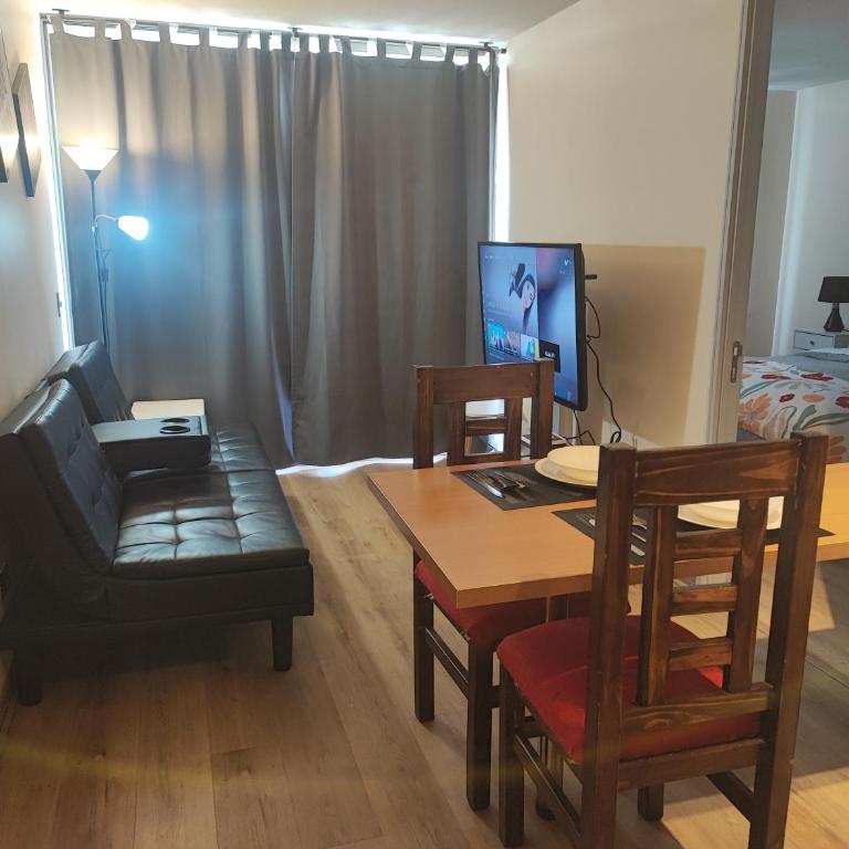 ApartamentosYH - One-Bedroom Apartment - 7