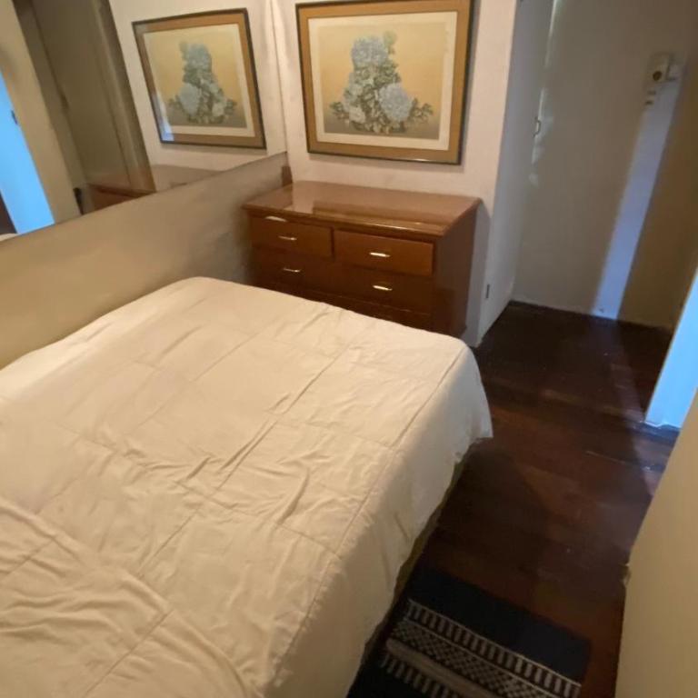 San Bernardino village - Three-Bedroom Apartment - 5