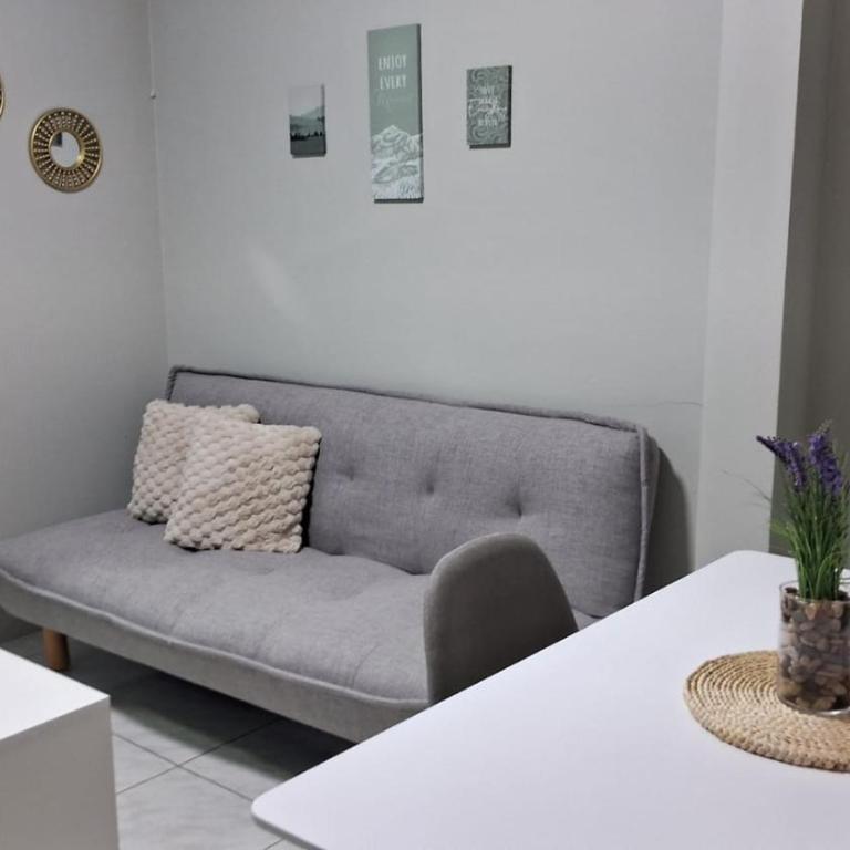 Sweet Home - Two-Bedroom Apartment - 5