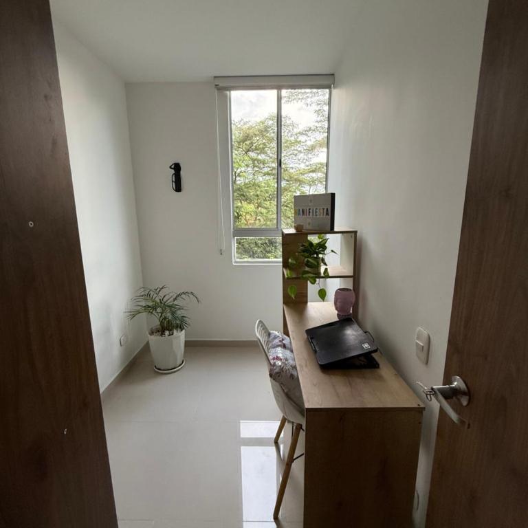 Apto Moderno con Vista a la Reserva - Two-Bedroom Apartment - 13
