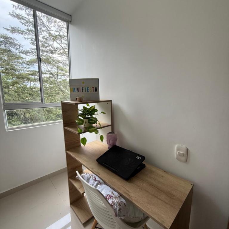 Apto Moderno con Vista a la Reserva - Two-Bedroom Apartment - 16