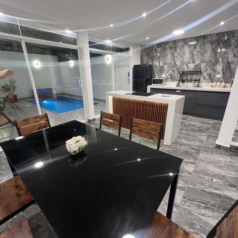Alma del Mar - Five-Bedroom House - 20