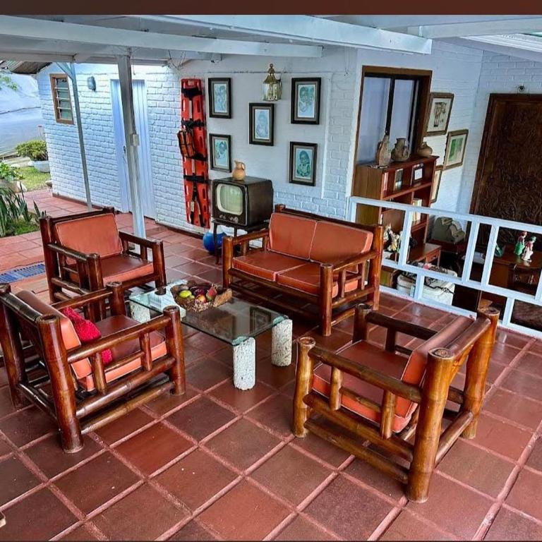 Finca Vista Hermosa - Double Room with Mountain View - 12