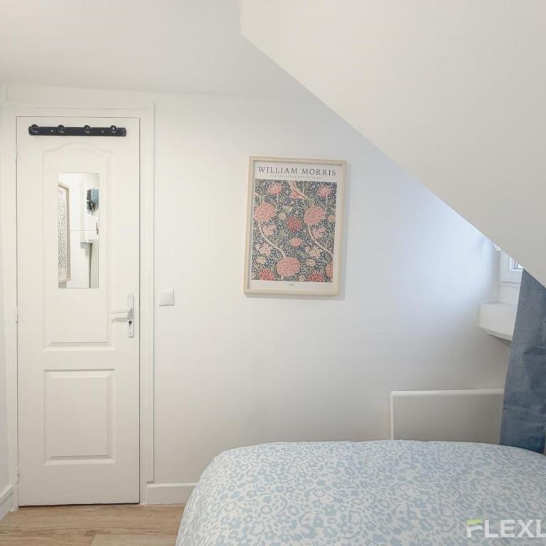 Grand studio confortable et lumineux Paris 10e - Appartement - 9