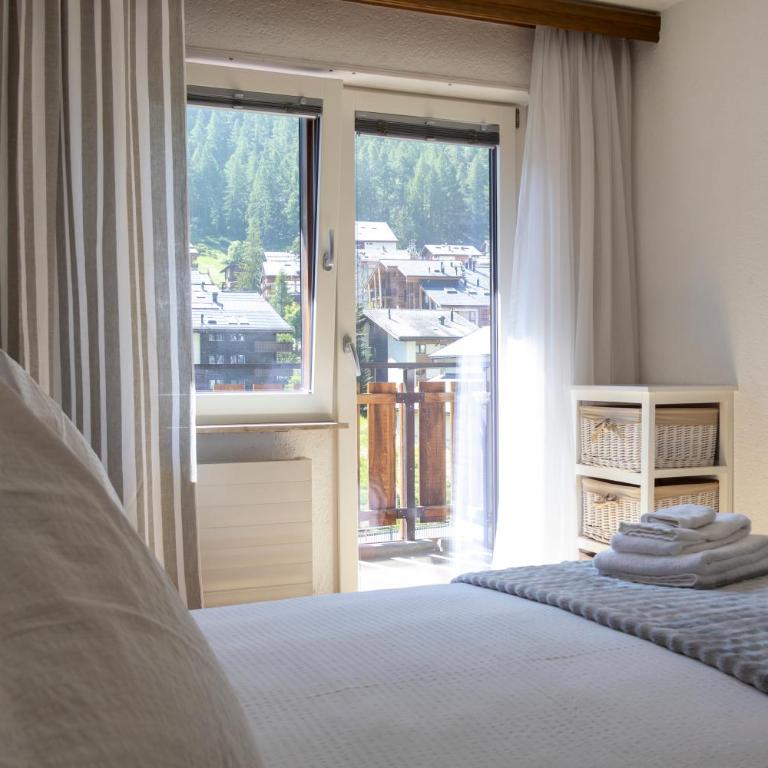 Haus Arbgrat - Two-Bedroom Apartment with Balcony - 12