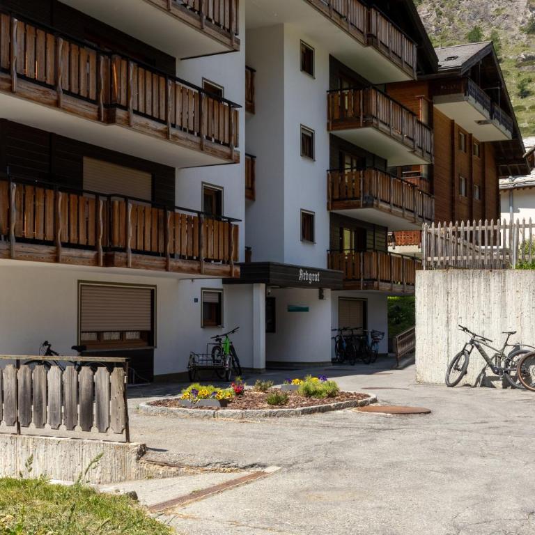 Haus Arbgrat - Two-Bedroom Apartment with Balcony - 32