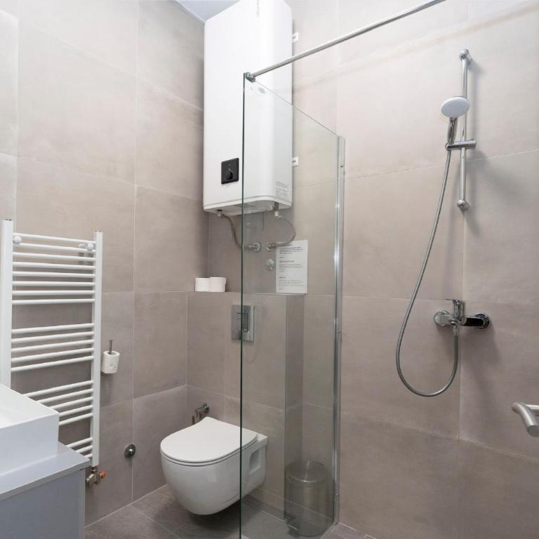 Sarajevo History Apartments - Authentic Heritage Stay - King Studio - 3