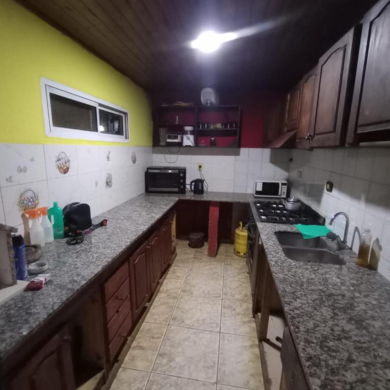 Alojamiento Ferrari - Apartamento de 2 dormitorios - 2