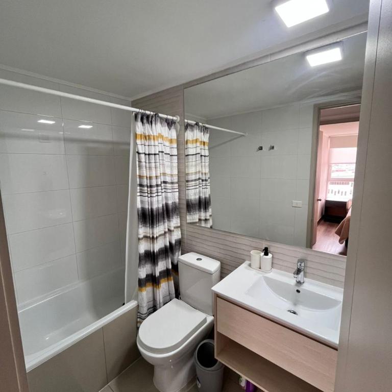 Moderno departamento en Macul con ubicación privilegiada - Apartamento de 2 dormitorios con balcón - 10