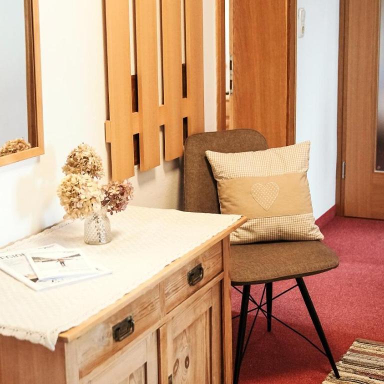 Haus Edelweiss - Apartment mit 2 Schlafzimmern und Dusche - 16